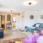 Romantisches Mit Sauna, Terrasse & بيت للعطل