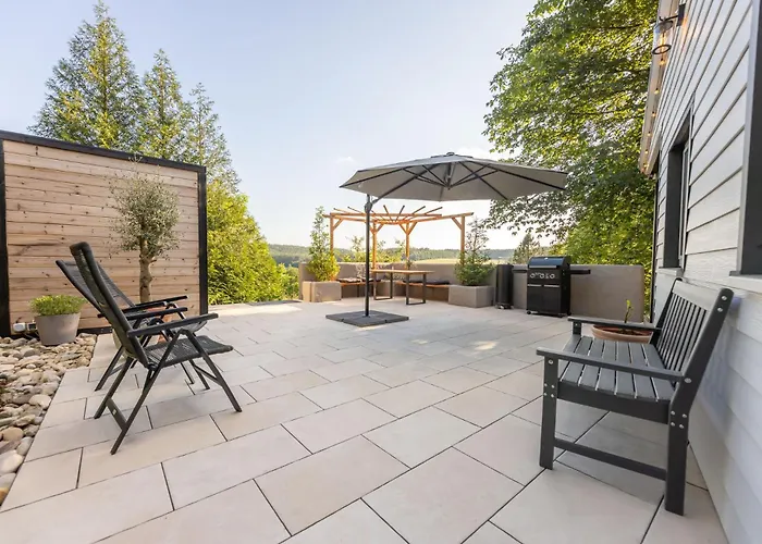 Ferienhaus Romantisches Mit Sauna, Terrasse&natur