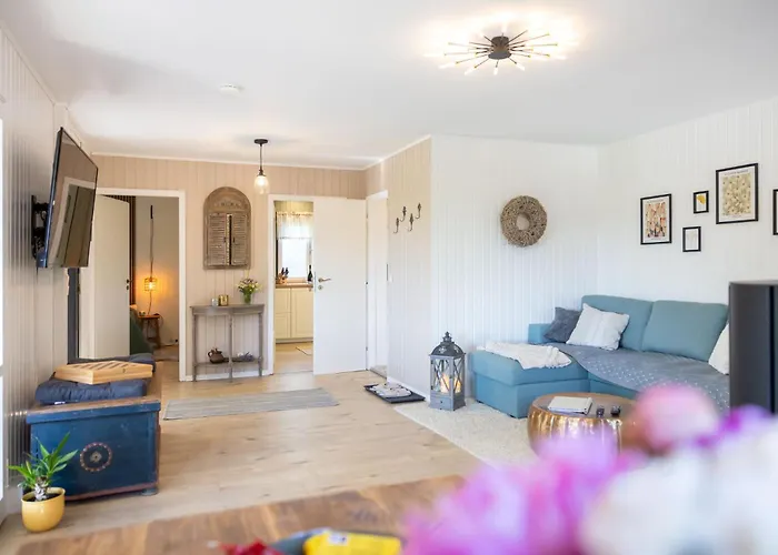 Romantisches Mit Sauna, Terrasse&natur Ferienhaus