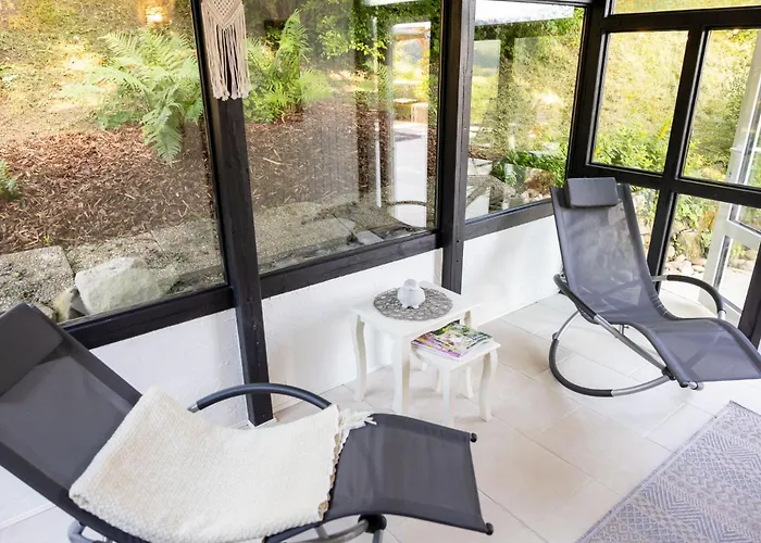 Romantisches Mit Sauna, Terrasse&natur Ferienhaus *