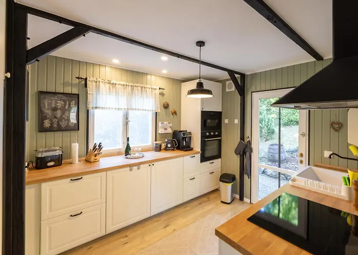 Ferienhaus Romantisches Mit Sauna, Terrasse&natur *