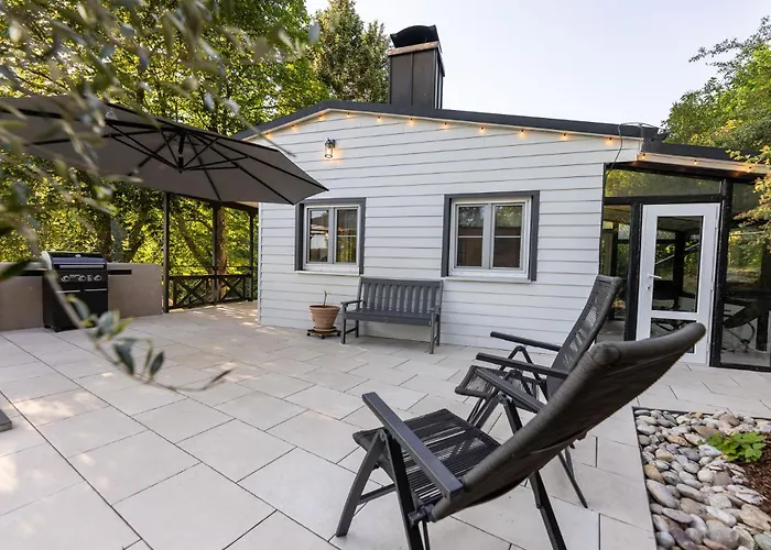Ferienhaus Romantisches Mit Sauna, Terrasse&natur Munchsteinach