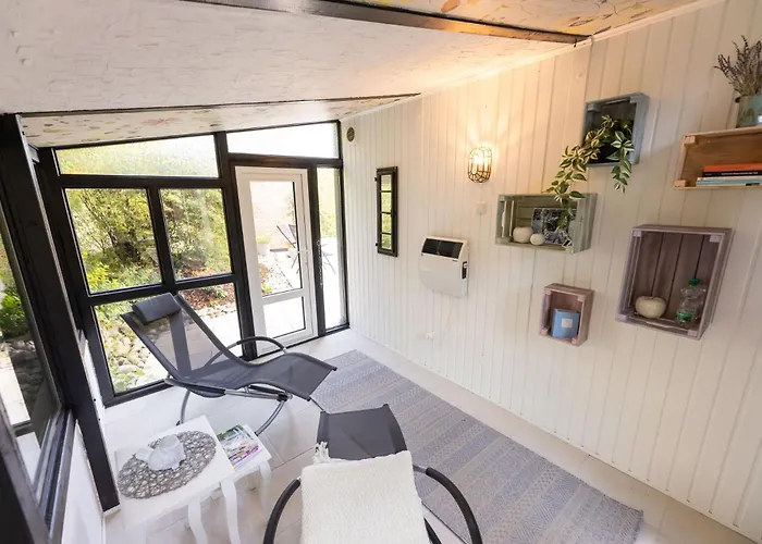 Ferienhaus Romantisches Mit Sauna, Terrasse&natur Munchsteinach